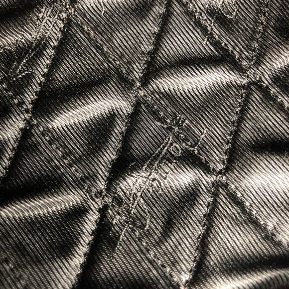 Donna Sharp purse Royal Paisley Tote Black & Multi Color plus Charm - Picture 10 of 10